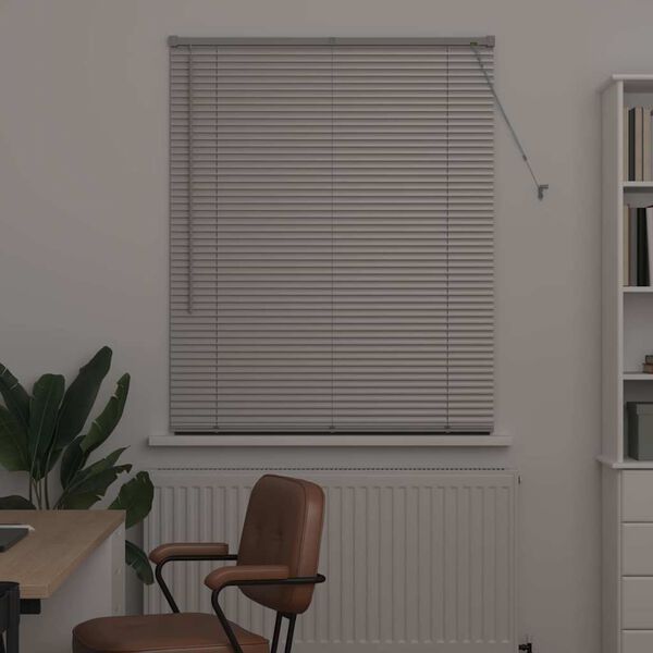 Visar produktbild 3 av 17