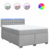 vidaXL Ramsäng med madrass ljusgrå 140x190 cm tyg