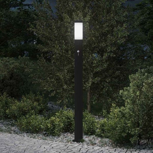 Visar produktbild 2 av 11