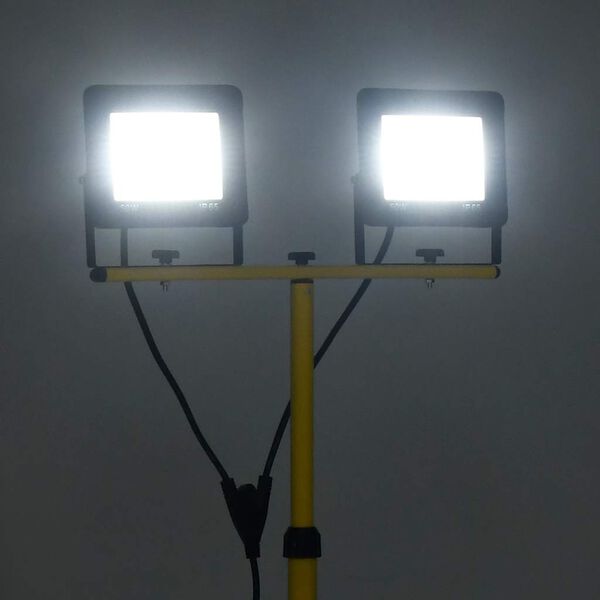 Visar produktbild 2 av 11