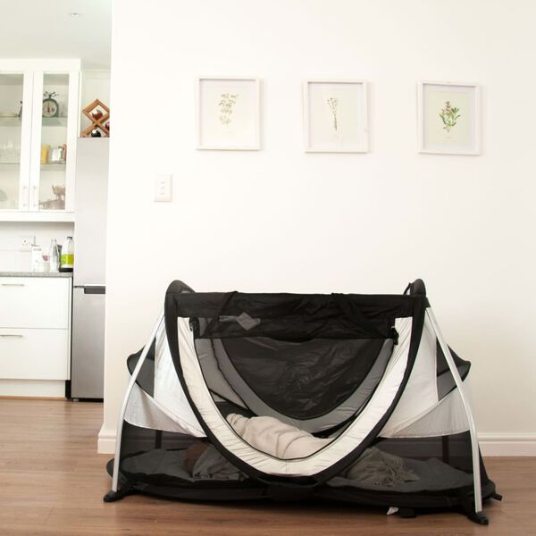 DERYAN Pop-up reses&auml;ng PeuterBox med myggn&auml;t silver