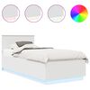 vidaXL S&auml;ngram med LED-ljusslingor Vit 90 x 190 cm Konstruerat tr&auml;