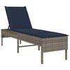 vidaXL Solstol med dyna gr&aring; 55x200x44cm konstrotting