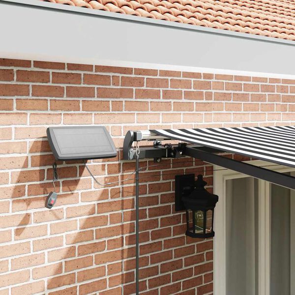 Visar produktbild 4 av 16