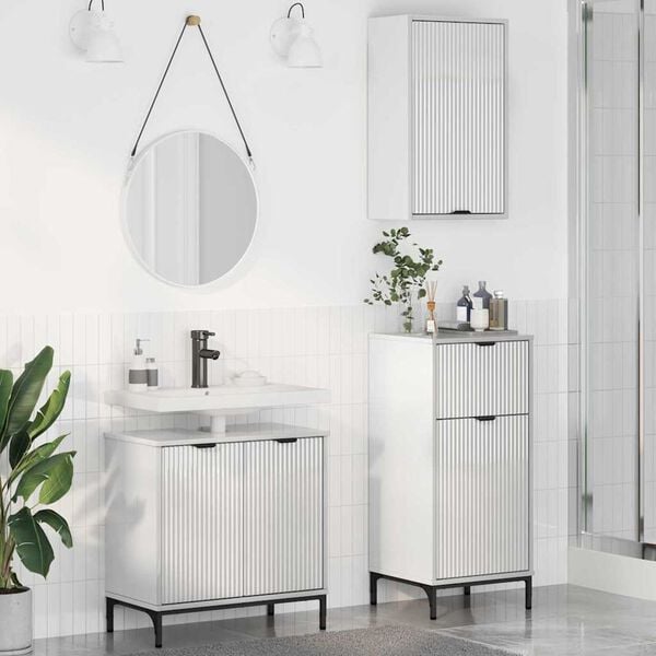 Visar produktbild 2 av 17