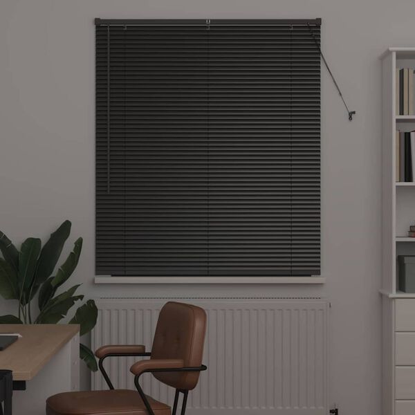 Visar produktbild 3 av 17