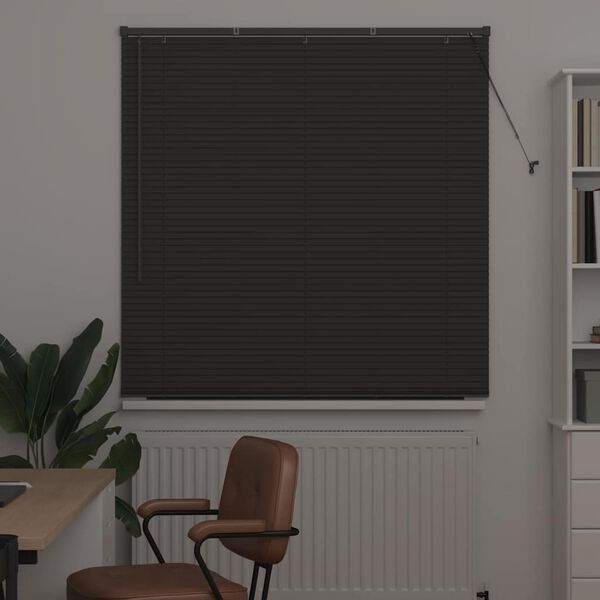 Visar produktbild 3 av 17