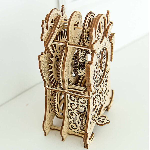 Eco-Wood-Art Byggmodell i tr&auml; magisk klocka