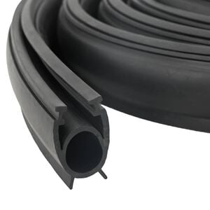 vidaXL Garageportt&auml;tning Svart 41 x 33 mm 5,5 m PVC