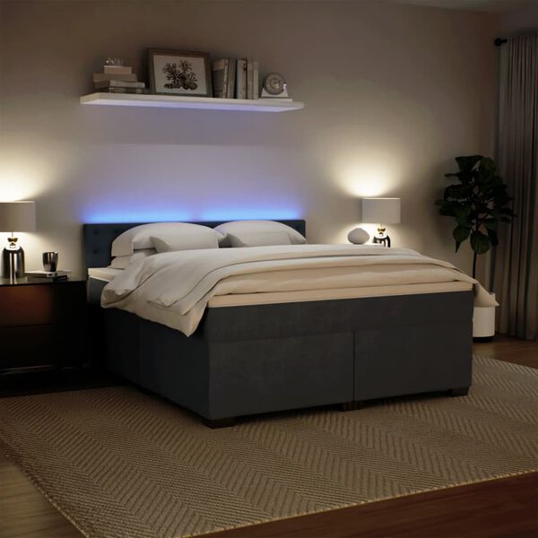Visar produktbild 4 av 18