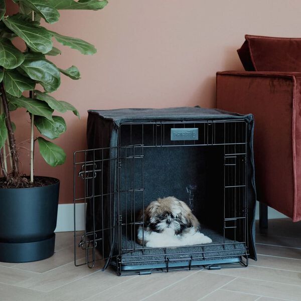 DISTRICT70 Avdelare f&ouml;r hundbur SHERPA m&ouml;rkgr&aring; L