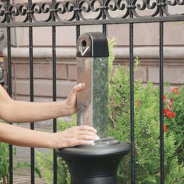 Rubbermaid Askfat f&ouml;r utomhusbruk Tuscan svart