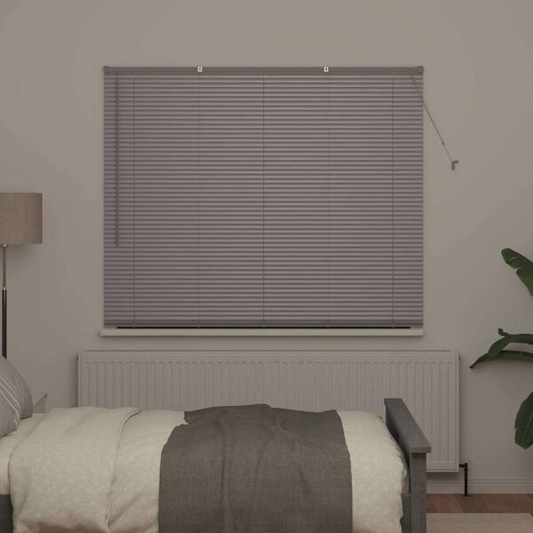 Visar produktbild 3 av 17