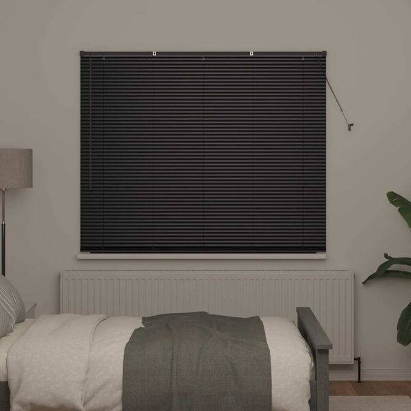Visar produktbild 3 av 17