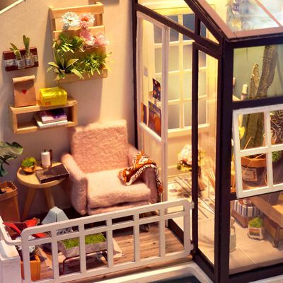 Robotime DIY Miniatyrkit Balcony Daydreaming med LED-lampa
