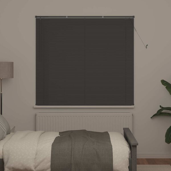 Visar produktbild 3 av 15