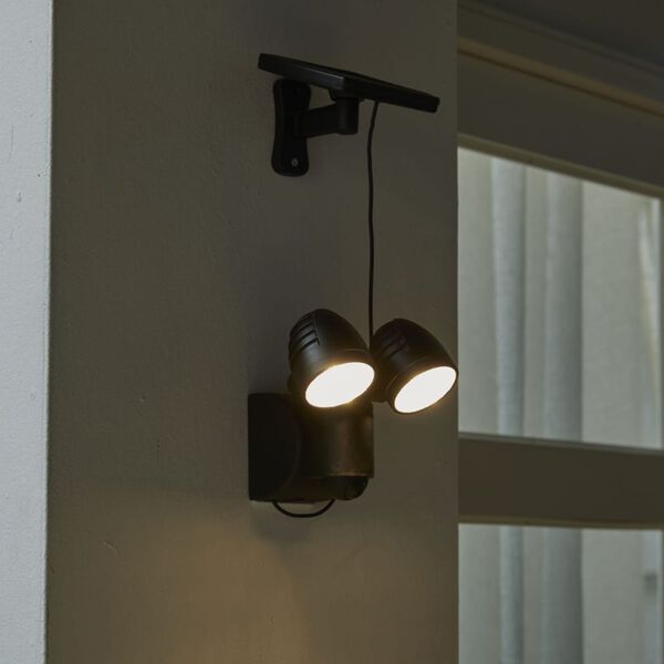 Luxform Solcellsbelysning med r&ouml;relsesensor LED Salta PIR svart