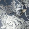 DUTCH WALLCOVERINGS Tapet p&aring;f&aring;gel marinbl&aring; och silver