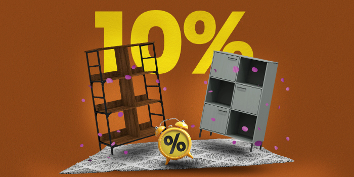 Banner med två bokhyllor, matta och väckarklocka med stor gul text ”10%”.